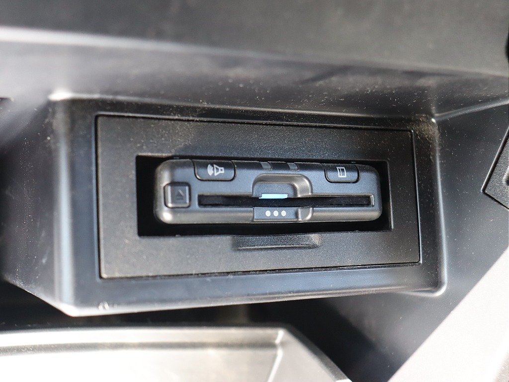 ビルトインETC車載器！