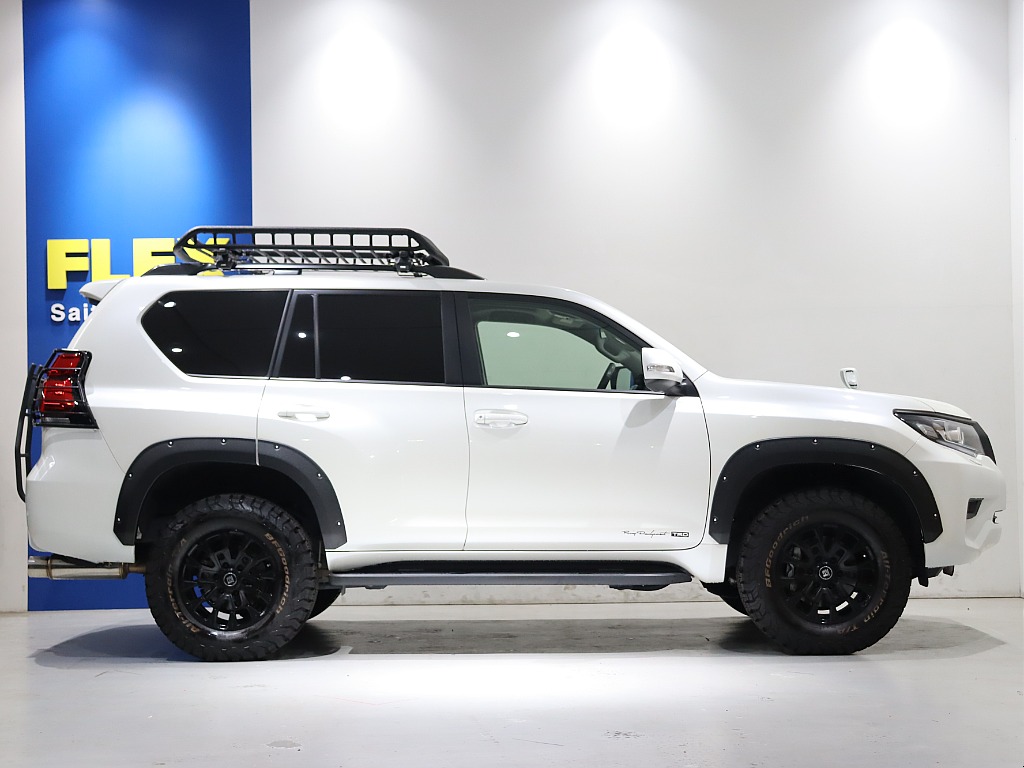 人気のガソリン7人乗り仕様！