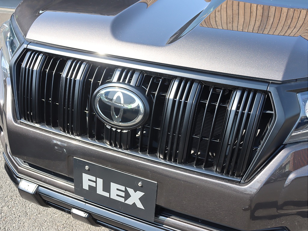 各部マッドブラック塗装ですので引き締まっております！