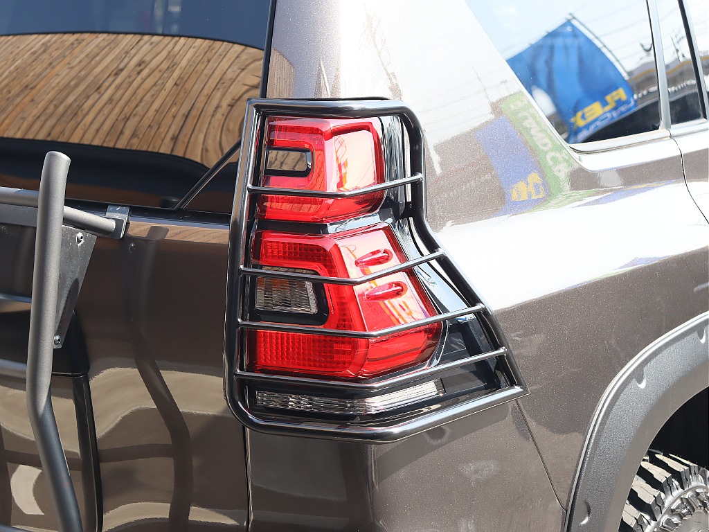 新品テールガードも相性バッチリです！