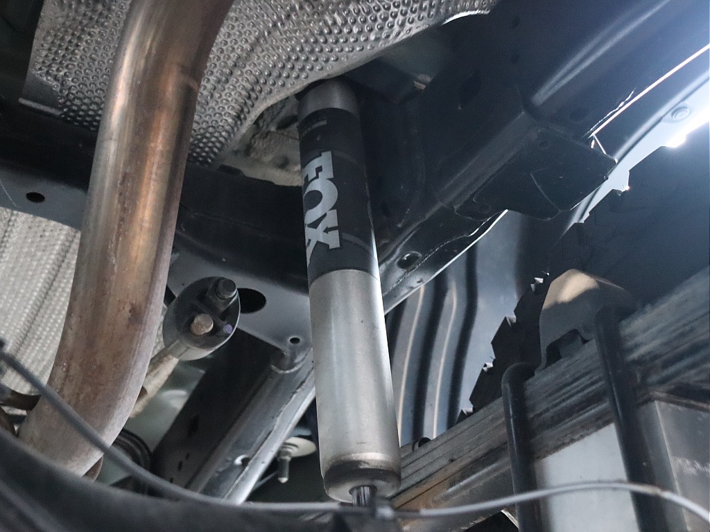 前後FOX製ショックアブソーバー！