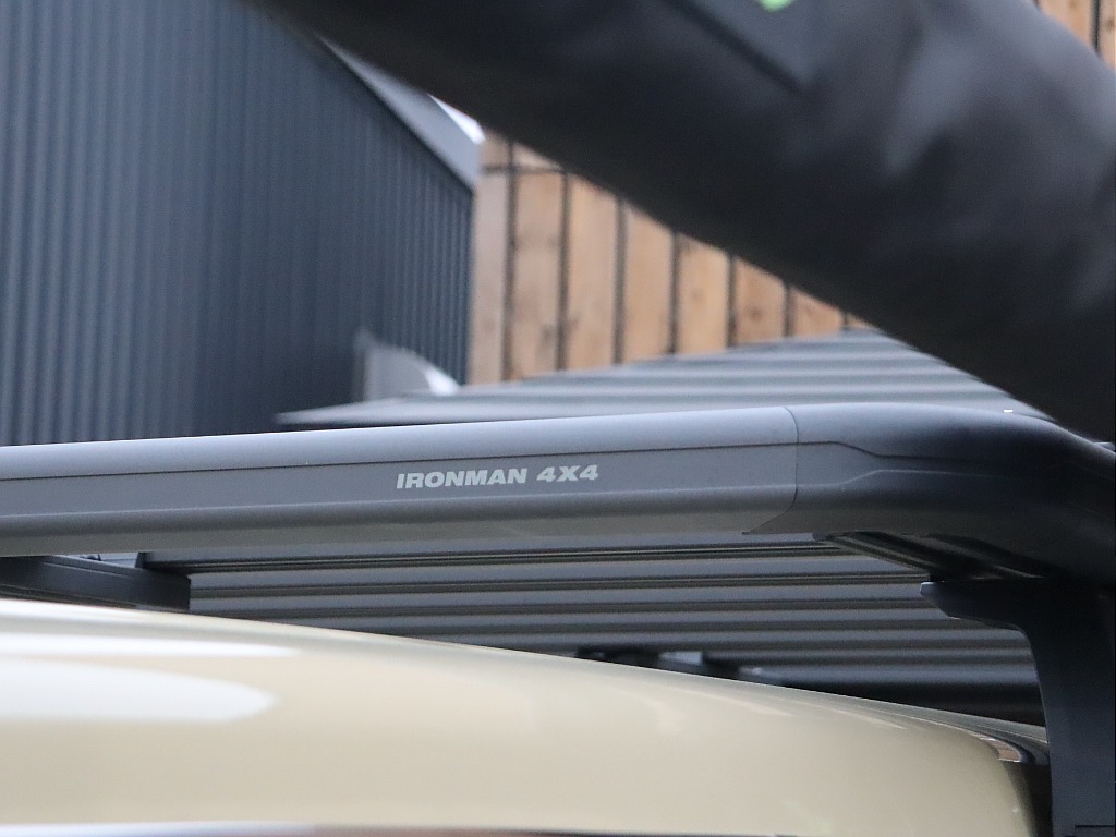 IRONMANフラットルーフラック新品装着！