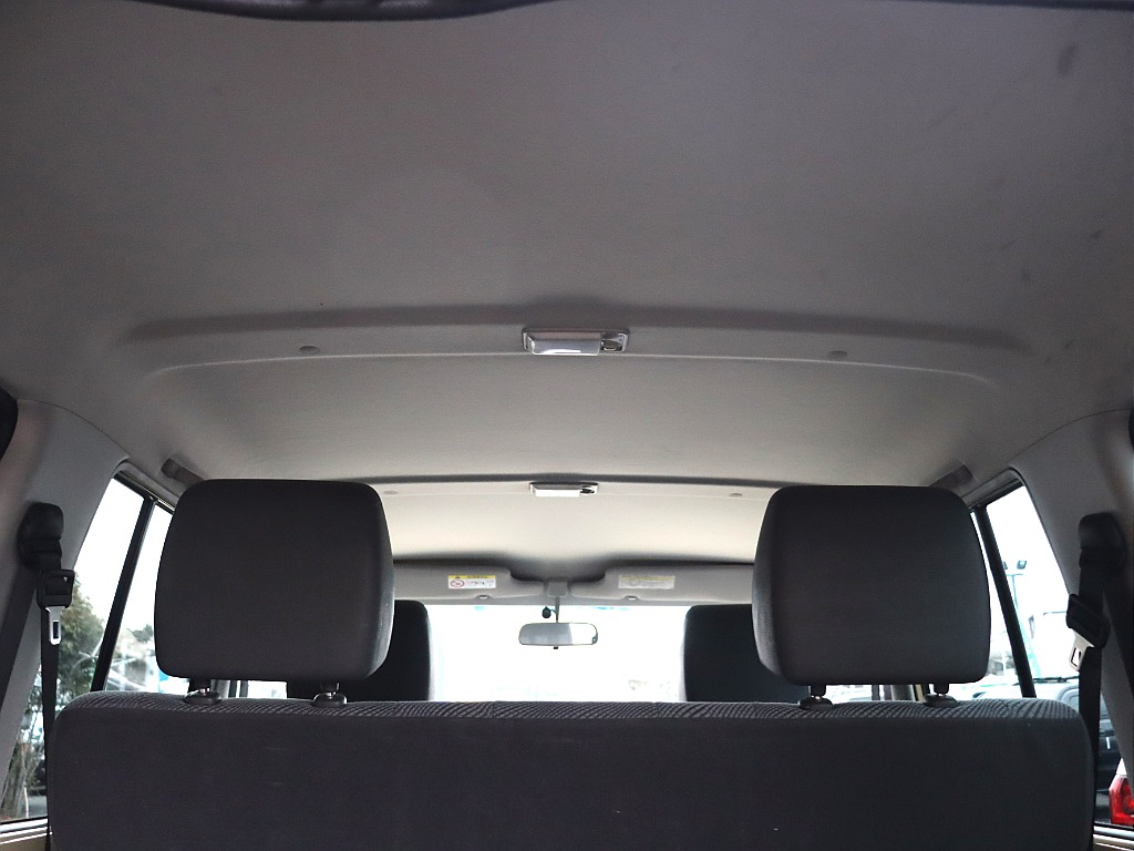 天張りもキレイに保たれています！