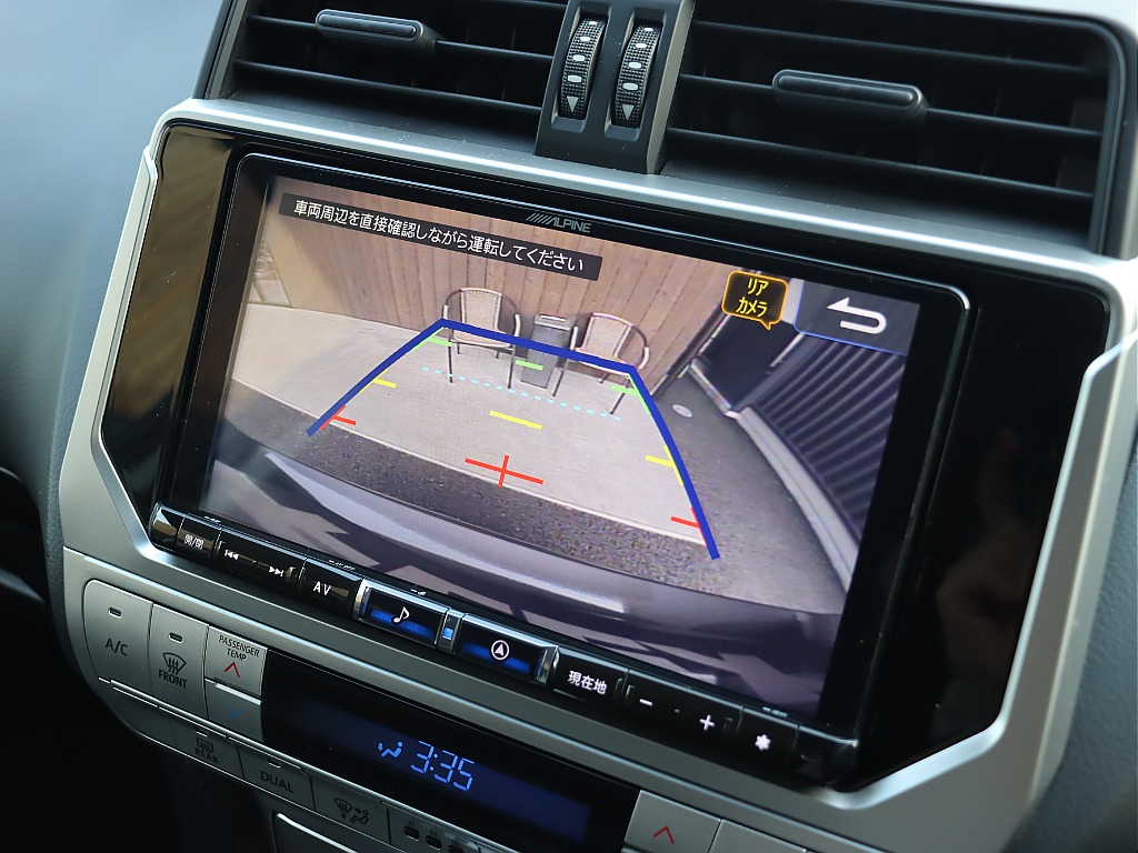 バックカメラはステアリング連動です！