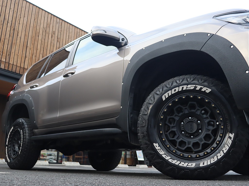 KMC17インチホイール×MONSTAタイヤ！