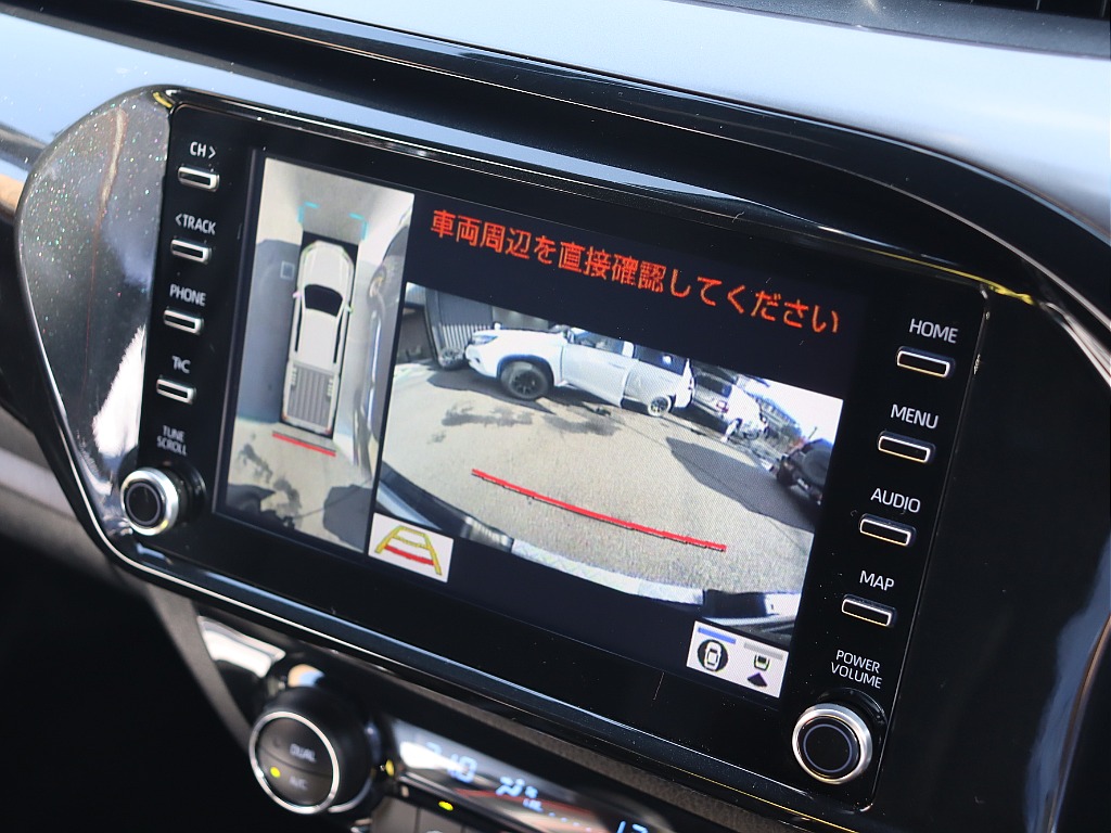 バックカメラももちろん装備！