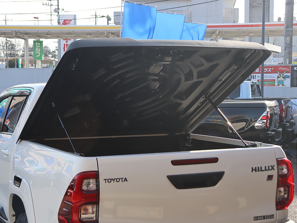 純正ハードトノカバー装備済み！