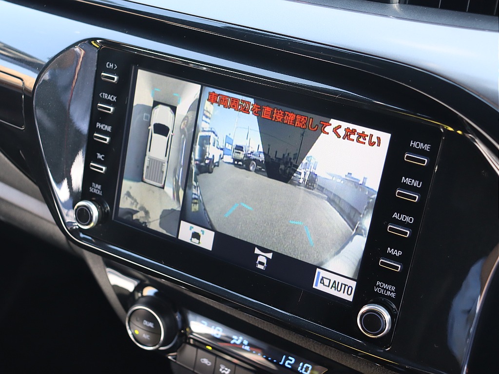 全周囲カメラ標準装備！