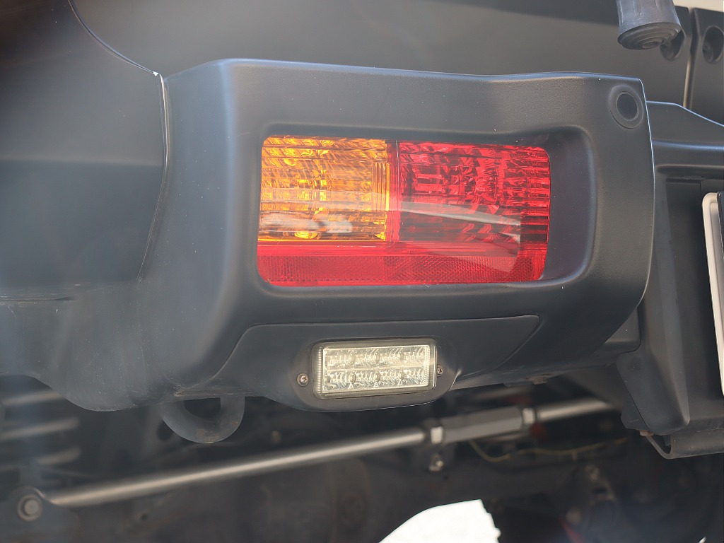 ビルトインバックランプ装着済み！