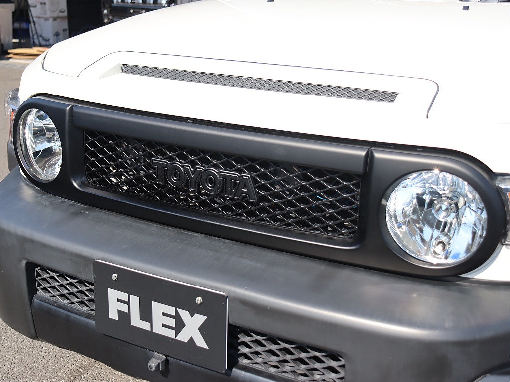 フロントグリルマッドブラック☆