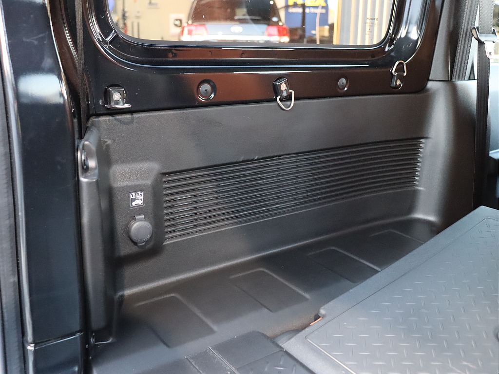 ラゲッジ内張り！