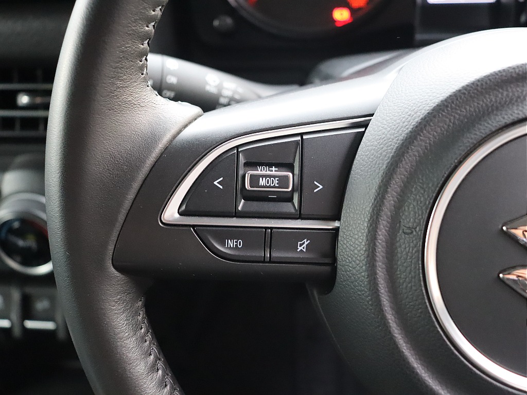 ステアリングスイッチ！