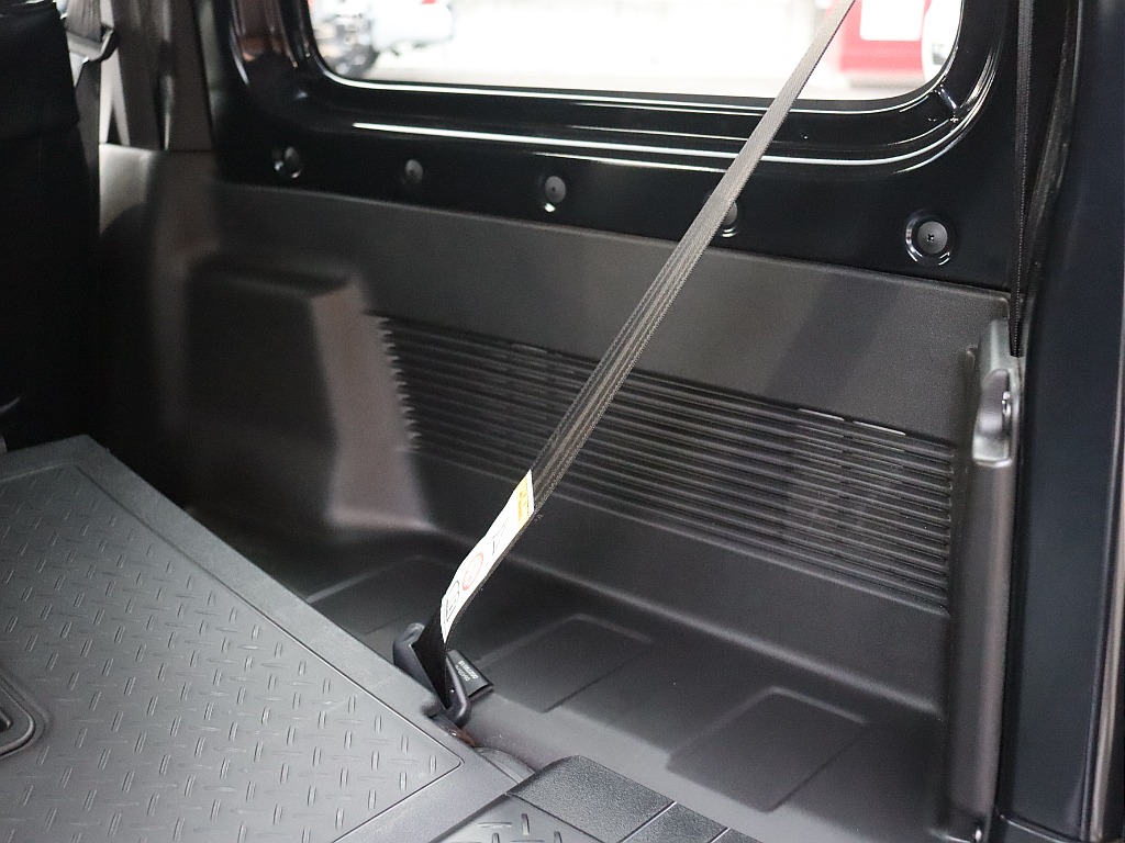 ラゲッジ内張り！