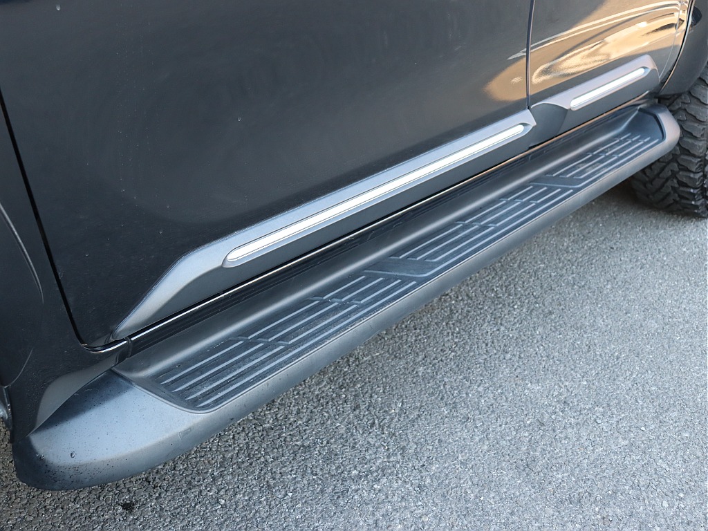 GRサイドモール装備！