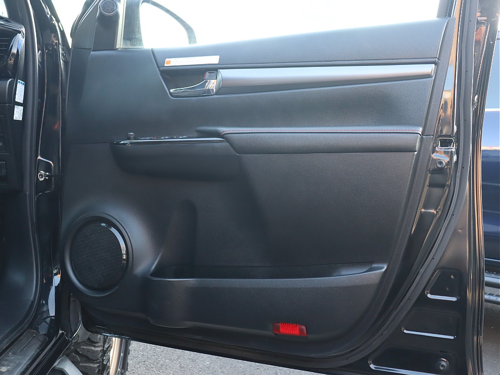 各内張りの状態も良好です！