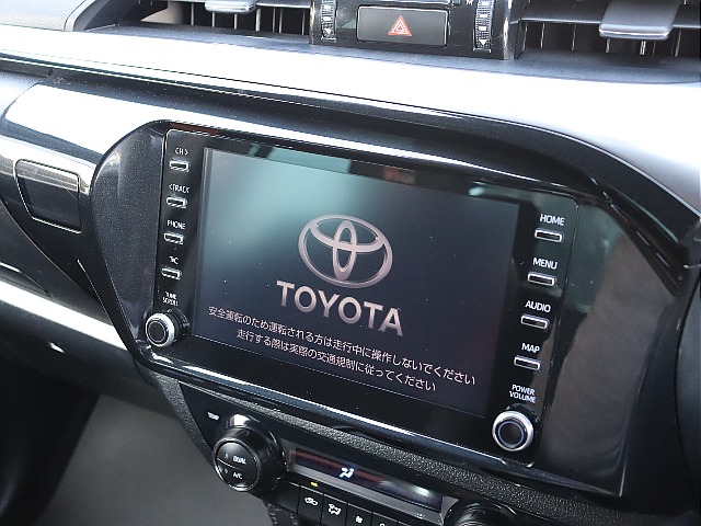 TOYOTA純正ディスプレイオーディオ装備！