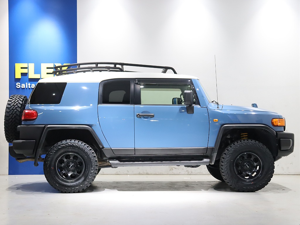 今の車にはないデザインです♪