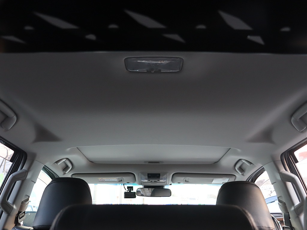 天張りもキレイな状態です！