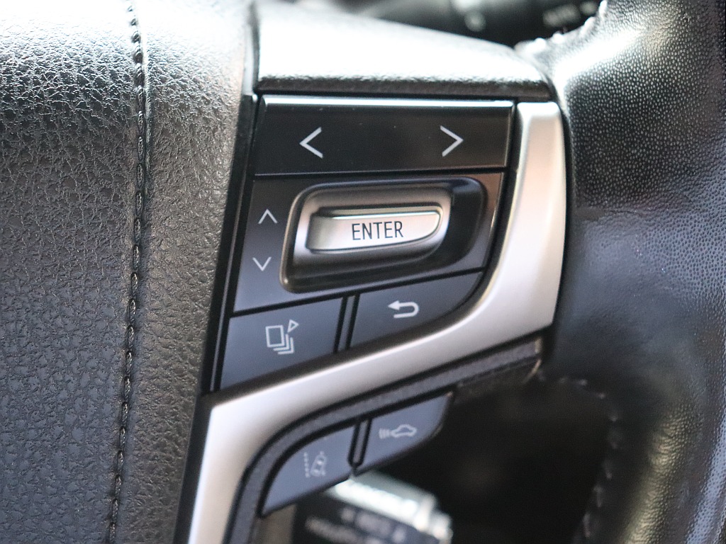 ステアリングスイッチ！