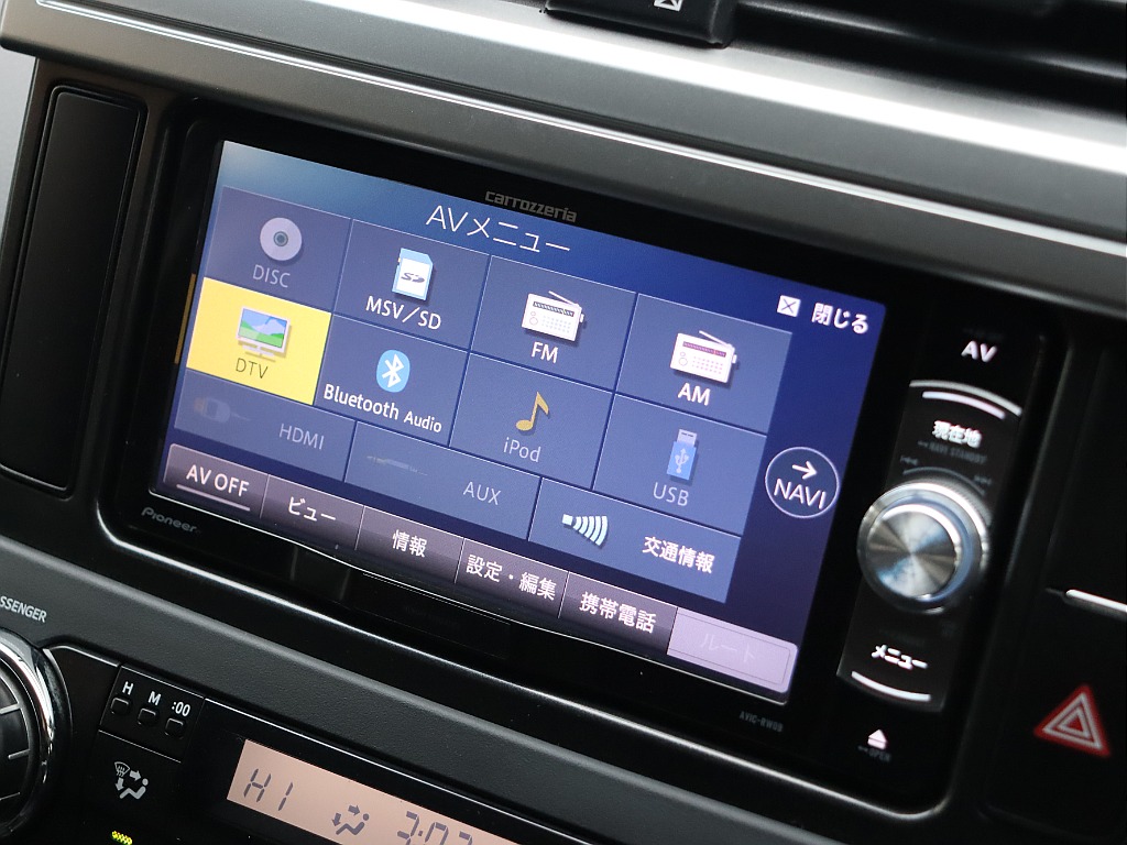 カロッツェリア7インチナビ装備！新品への交換も承ります☆