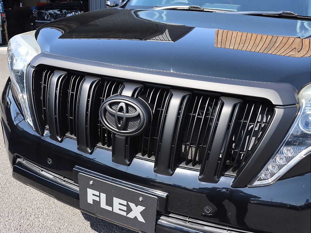 各部マッドブラックで引き締まっています☆