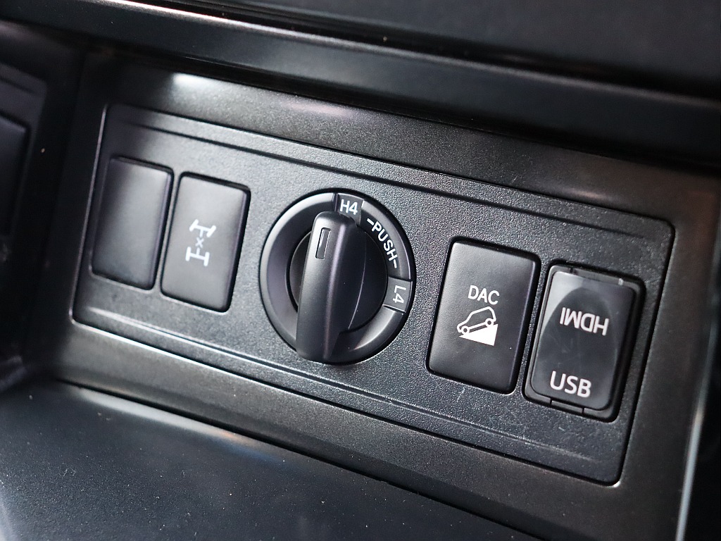 ダイヤル式トランスファー切り替えスイッチ！