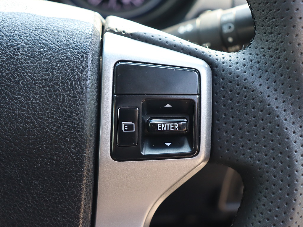 メーターディスプレイ操作スイッチ！