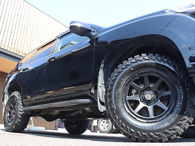 新品スタッドベルクアルミホイール×ジオランダーMTタイヤ装着！