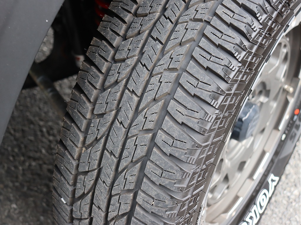 タイヤ溝も良好です！