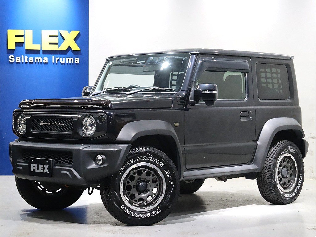 ラック×カーボン調を基調としたジムニーシエラJCグレードが入間店に新入庫！