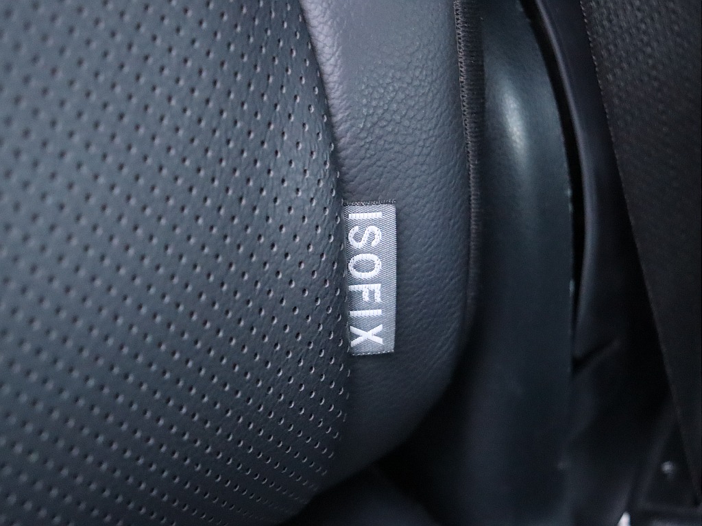 ISOFIX対応ですよ♪