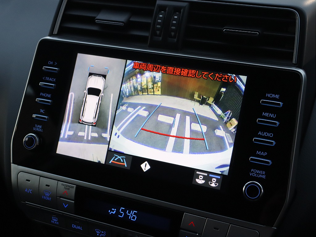 もちろんバックカメラも上から見えますよ！