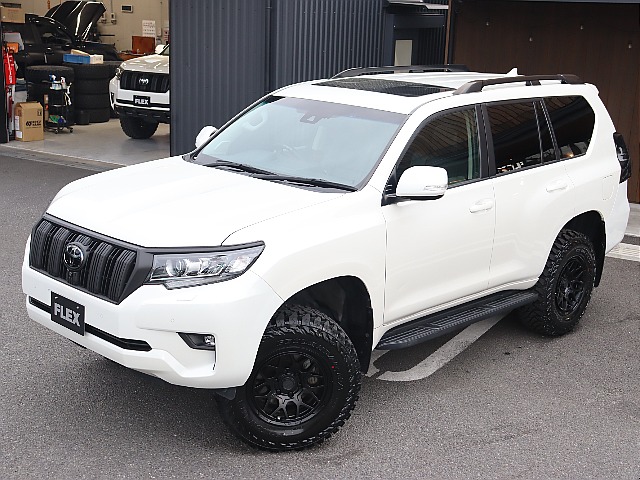 ホワイト×ブラックの組み合わせ♪