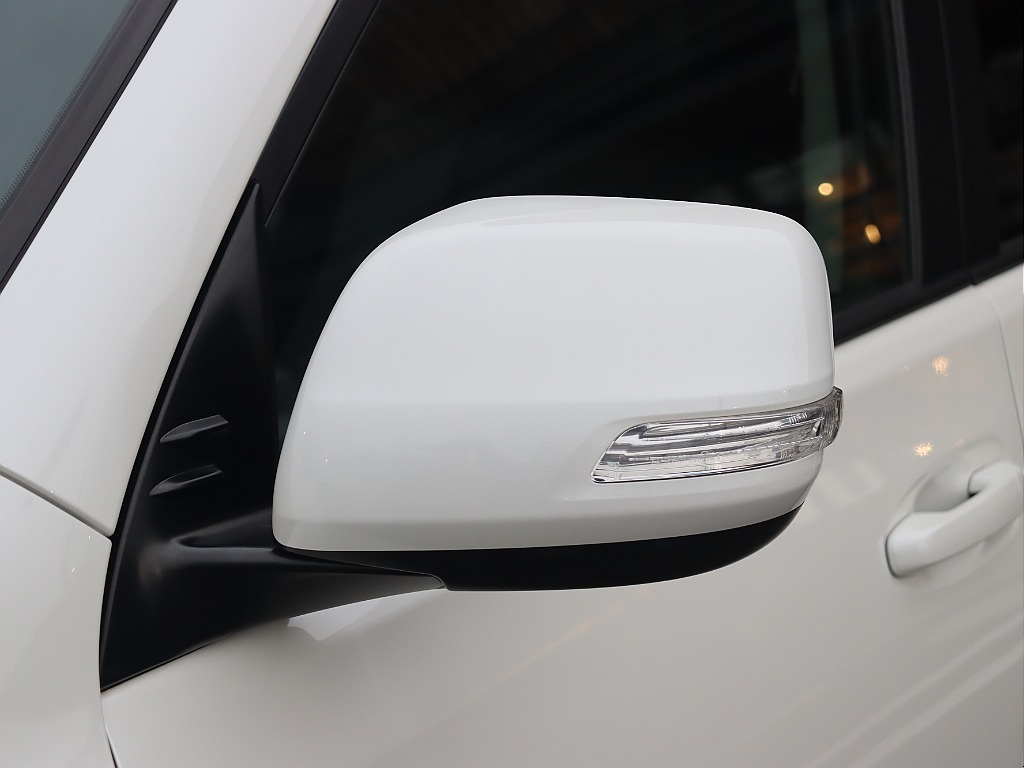 サイドターンランプ付サイドミラー！