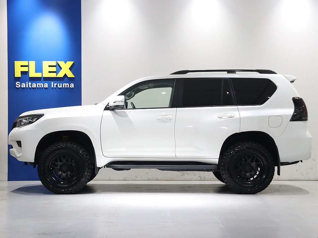 2インチリフトアップで迫力満載！