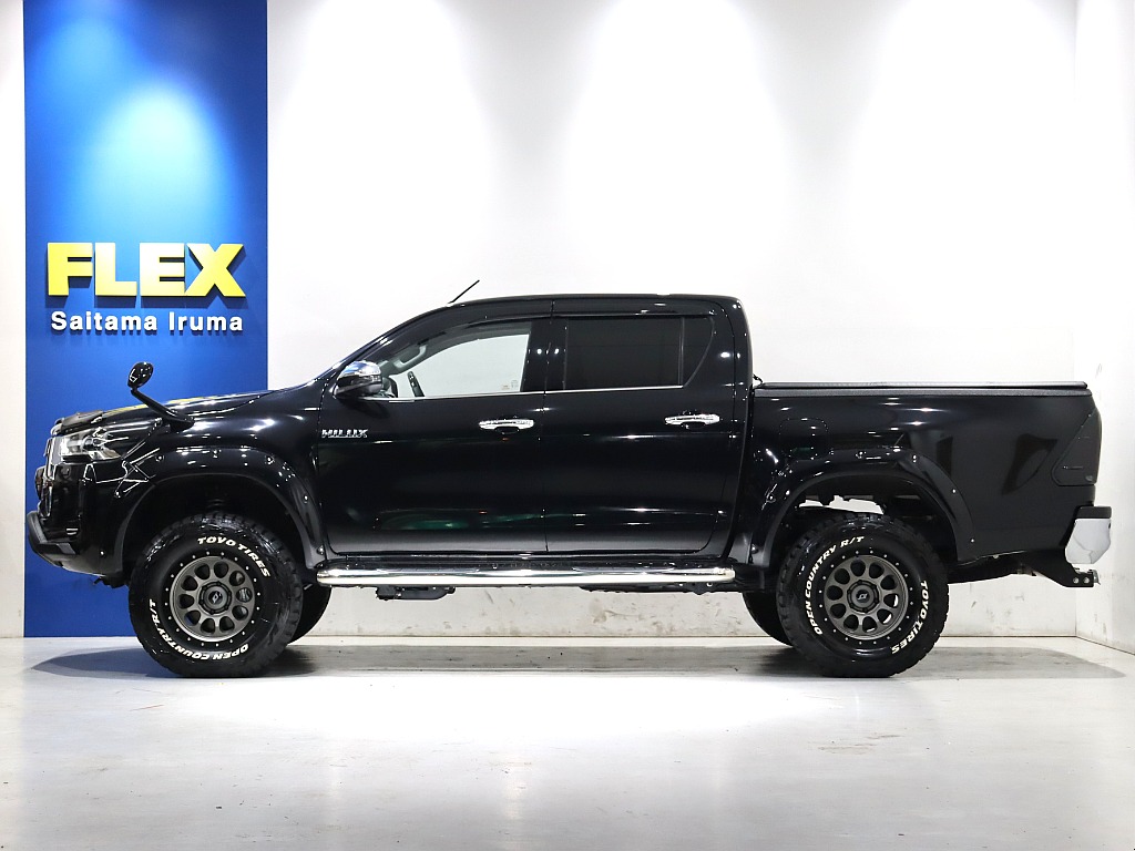 全長532㎝ですが、フロントサイドカメラ後付けされています！