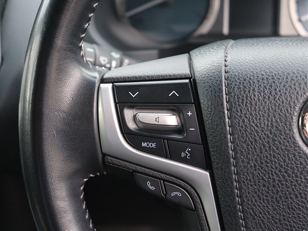 ステアリングスイッチ！