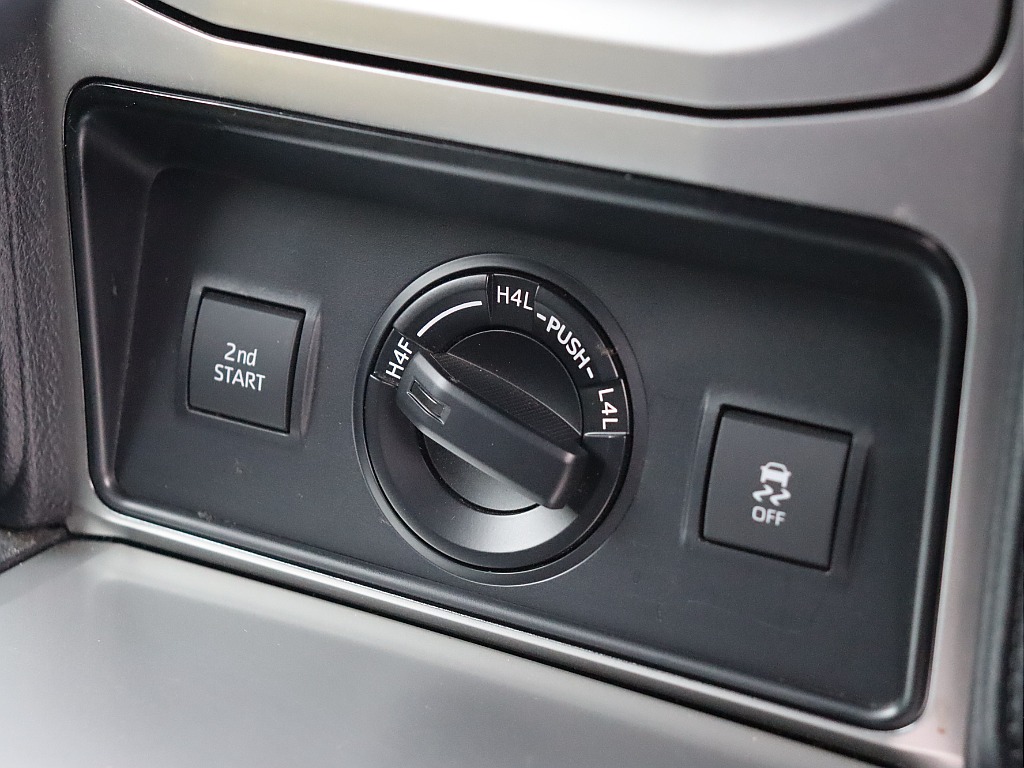 ダイヤル式トランスファー切り替えスイッチ！