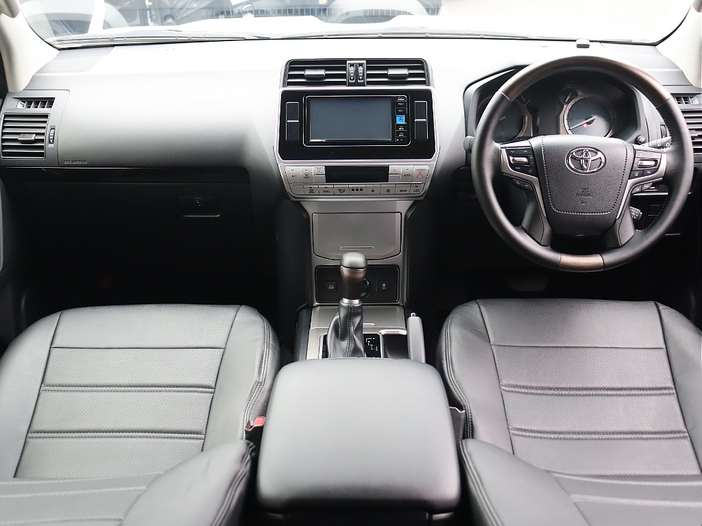 遊び心溢れるインパネ周り！