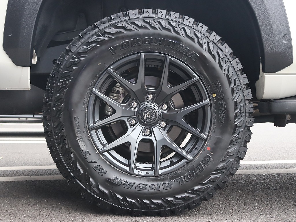 新品ヨコハマジオランダータイヤ×新品ナイトロパワーＭ62アルミホイールのコンビネーション！