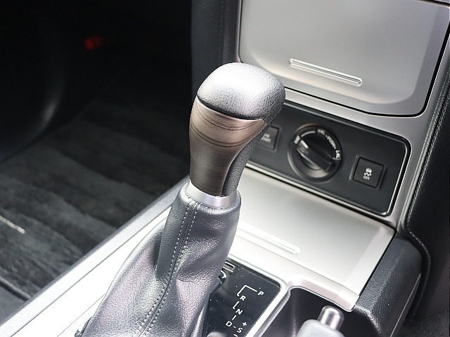 新品FLEXオリジナルウッドコンビシフトノブ！