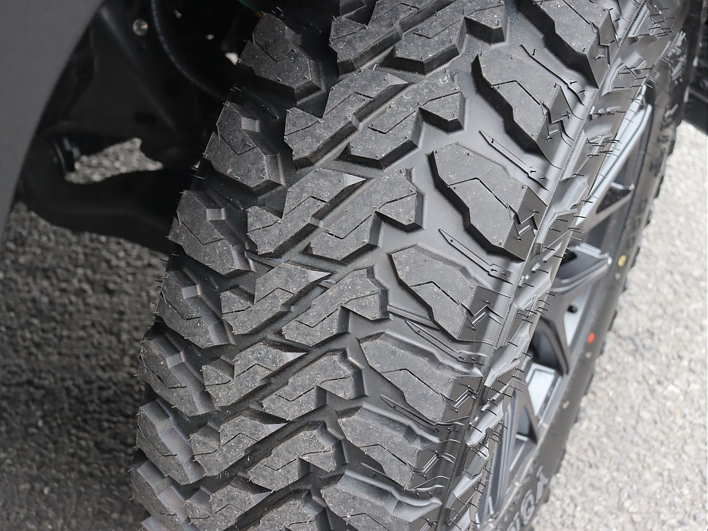タイヤ溝も良好です！