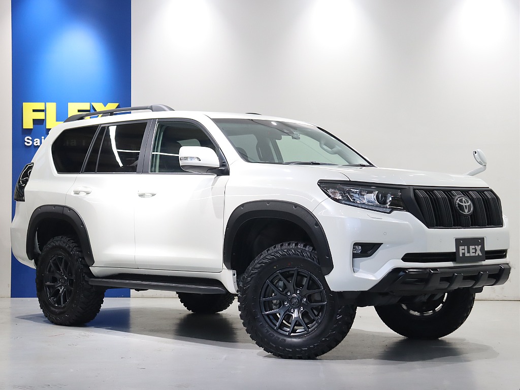 こちら人気のガソリン7人乗り仕様！