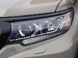 スタイリッシュなヘッドライトが特徴的な後期型！