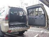 リアゲートは横開きです！