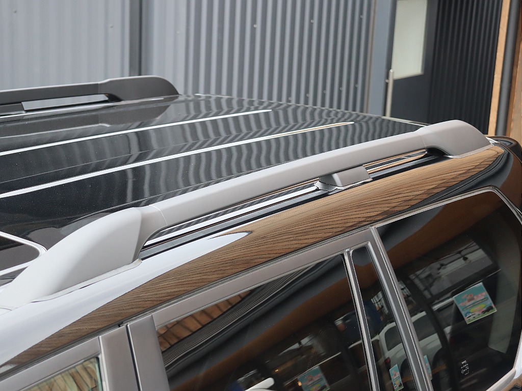 社外マッドブラックルーフレール装着！