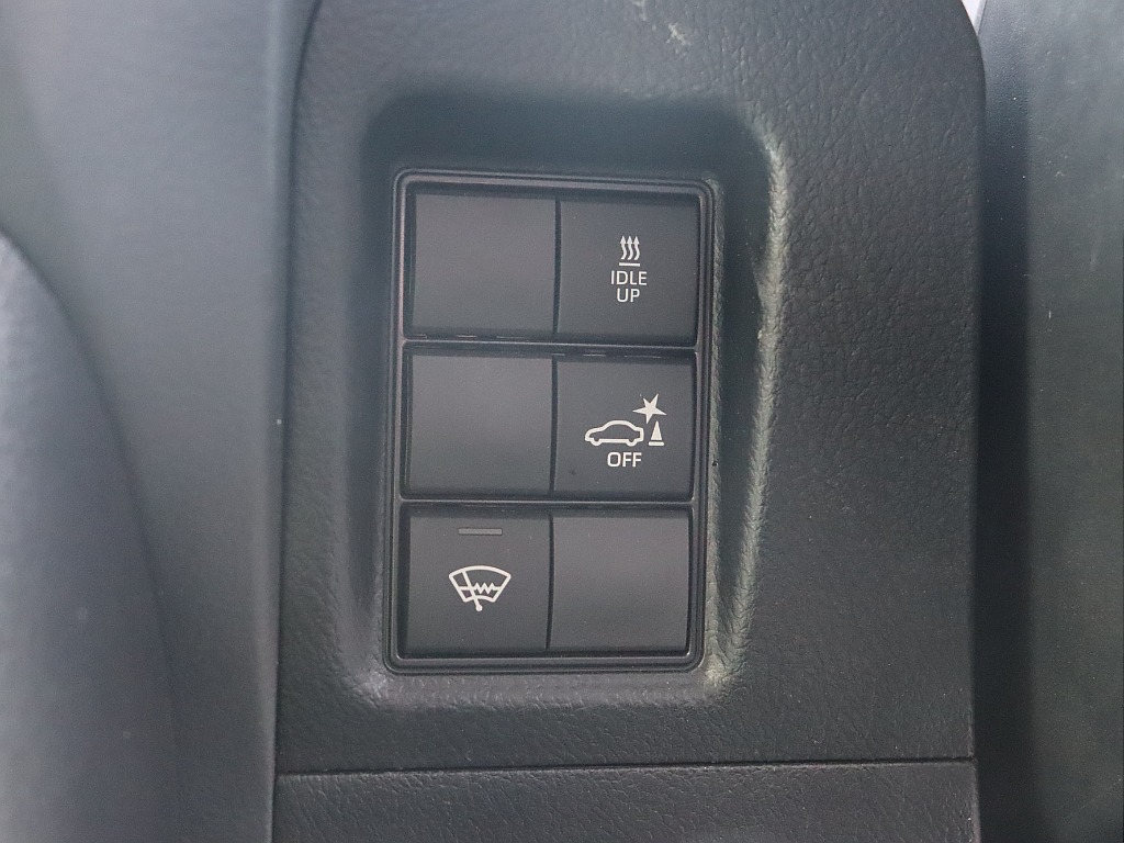 各種スイッチ類！