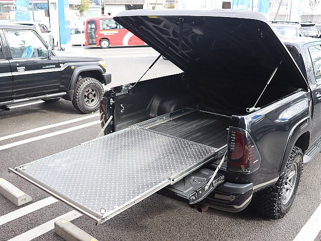 スライドフロア装備！入間店では初の装備です！