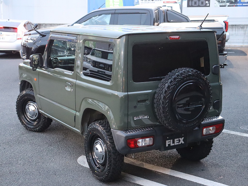 スクエアなボディが人気ですね！