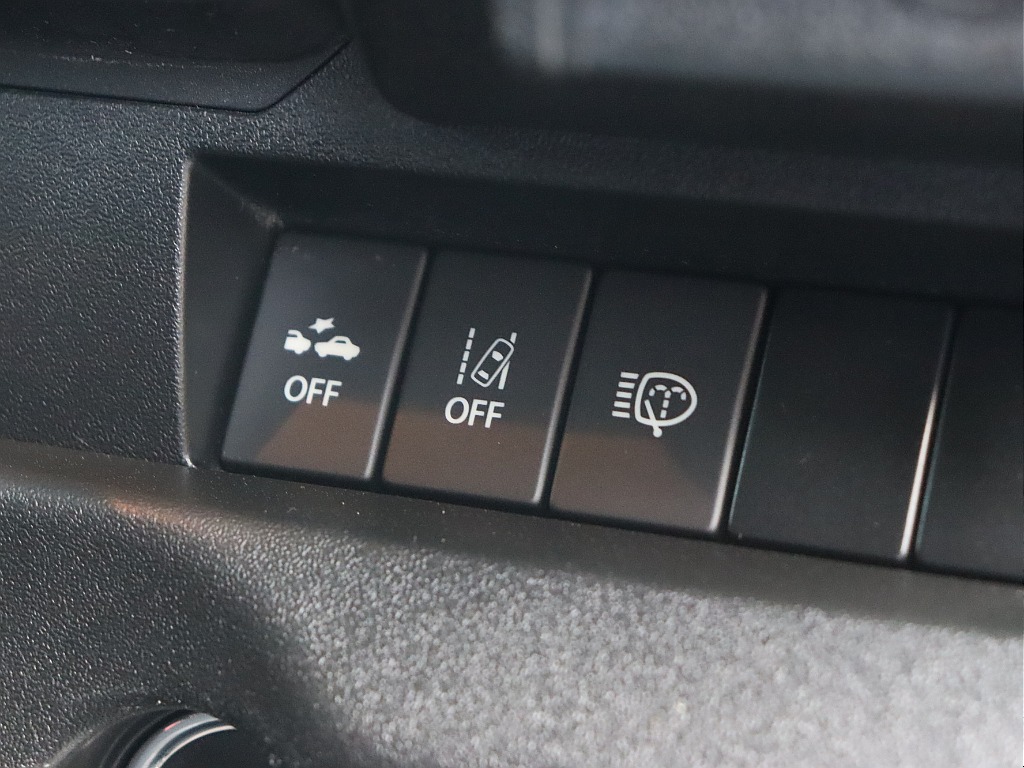 各種スイッチ類！